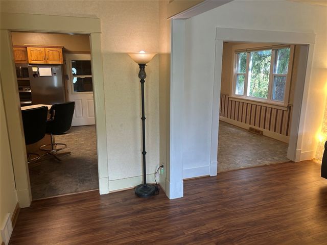 410 CENTER Street, Conneautville, PA 16406