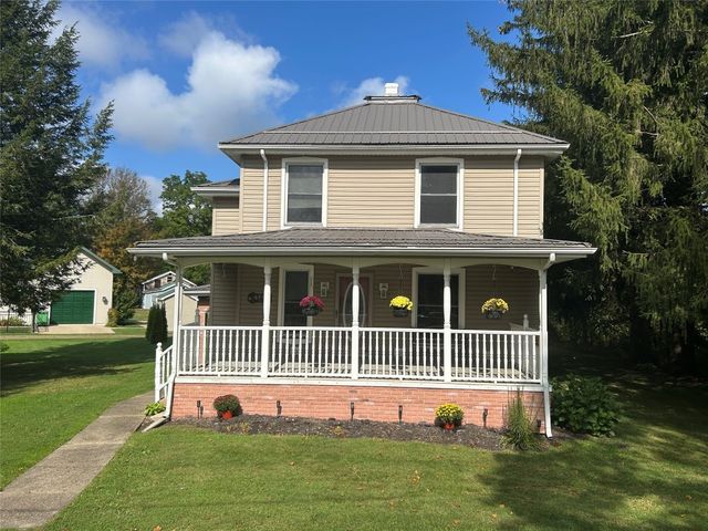 410 CENTER Street, Conneautville, PA 16406