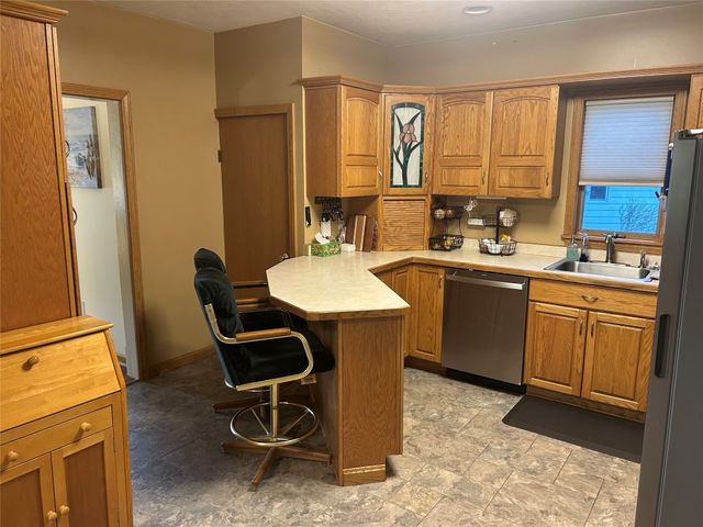 410 CENTER Street, Conneautville, PA 16406