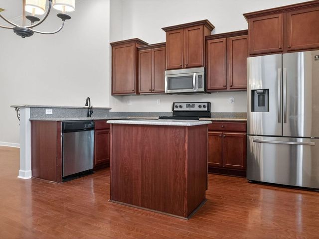 5308 LAURELFIELD LN, Memphis, TN 38125
