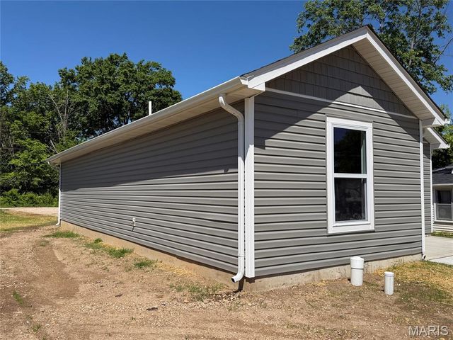 315 S Olive Street, Sullivan, MO 63080