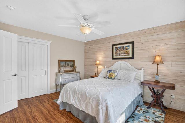 2790 S Shore Drive, Prior Lake, MN 55372