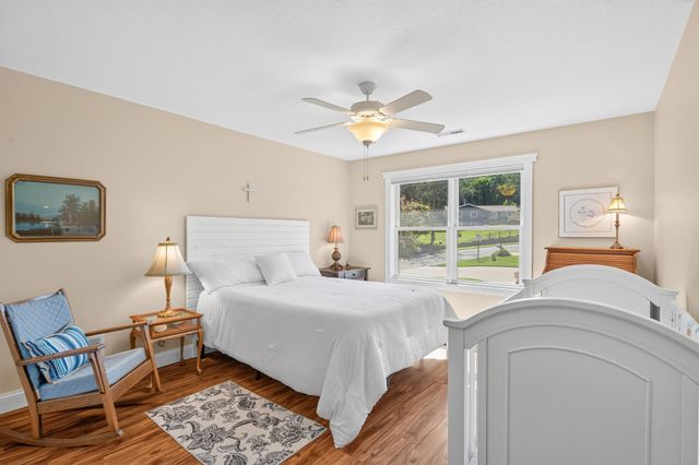 2790 S Shore Drive, Prior Lake, MN 55372