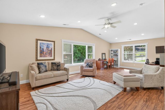 2790 S Shore Drive, Prior Lake, MN 55372