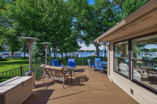 2790 S Shore Drive, Prior Lake, MN 55372