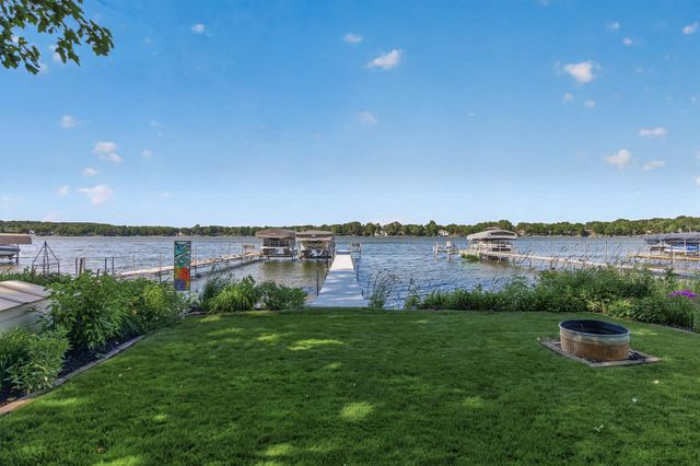 2790 S Shore Drive, Prior Lake, MN 55372