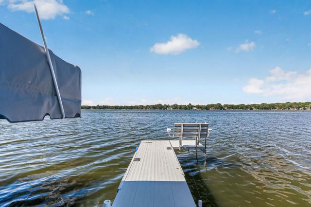 2790 S Shore Drive, Prior Lake, MN 55372