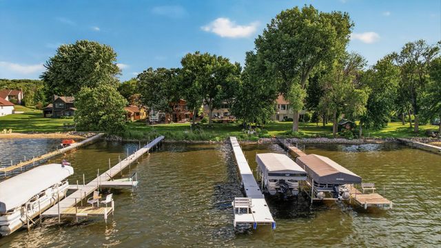 2790 S Shore Drive, Prior Lake, MN 55372