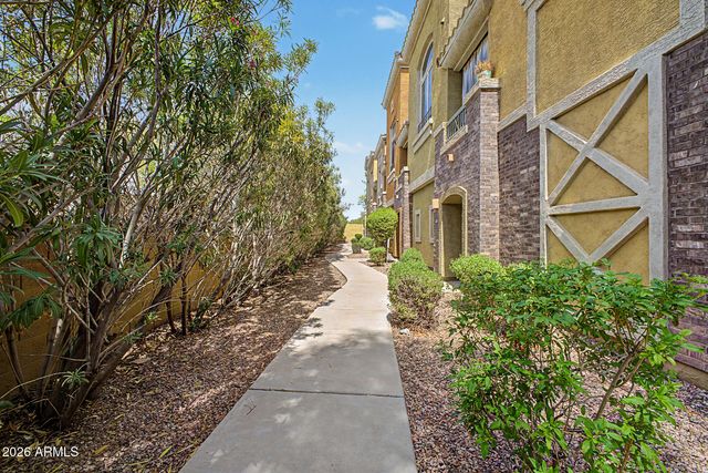 18250 N Cave Creek Road N 144, Phoenix, AZ 85032