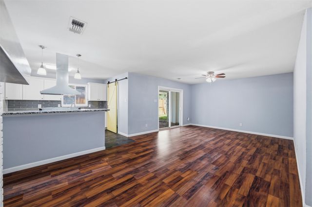 5624 Wheaton Drive, Fort Worth, TX 76133