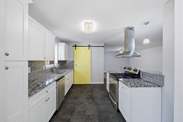 5624 Wheaton Drive, Fort Worth, TX 76133