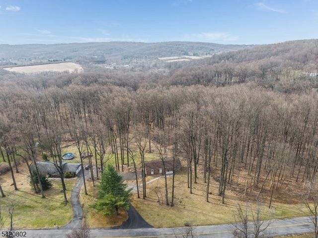 447 Bellwood Ave, Bethlehem Twp., NJ 08802