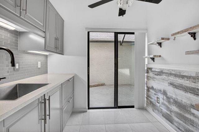 9123 SW 22nd Street C, Boca Raton, FL 33428