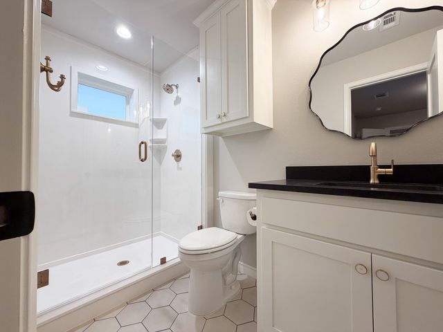 113 Monticello Drive, Waxahachie, TX 75165