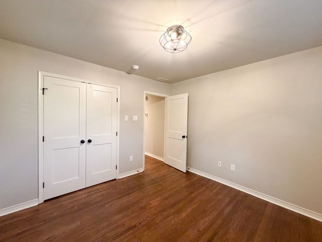 113 Monticello Drive, Waxahachie, TX 75165