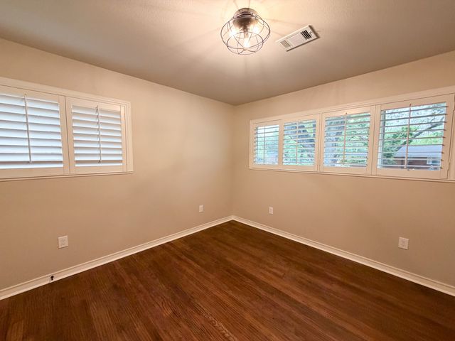 113 Monticello Drive, Waxahachie, TX 75165