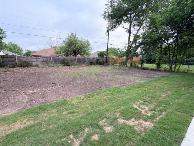 113 Monticello Drive, Waxahachie, TX 75165