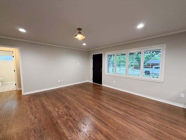 113 Monticello Drive, Waxahachie, TX 75165