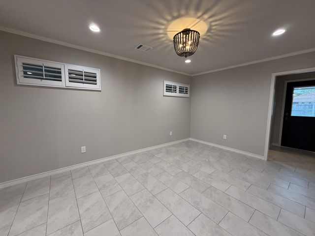 113 Monticello Drive, Waxahachie, TX 75165