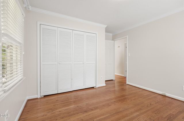 407 Overland Drive, Chapel Hill, NC 27517