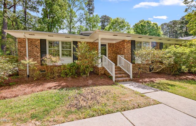 407 Overland Drive, Chapel Hill, NC 27517