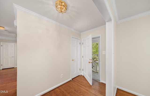 407 Overland Drive, Chapel Hill, NC 27517