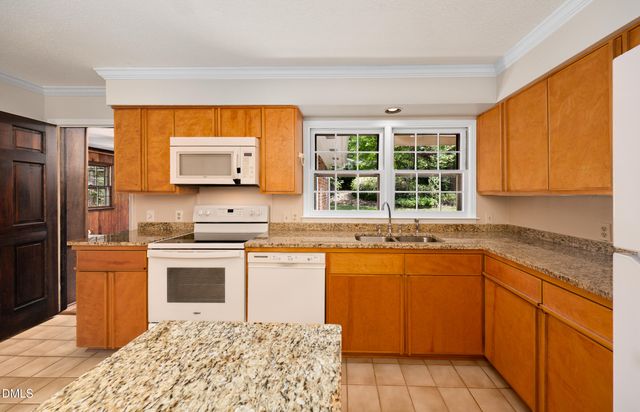 407 Overland Drive, Chapel Hill, NC 27517