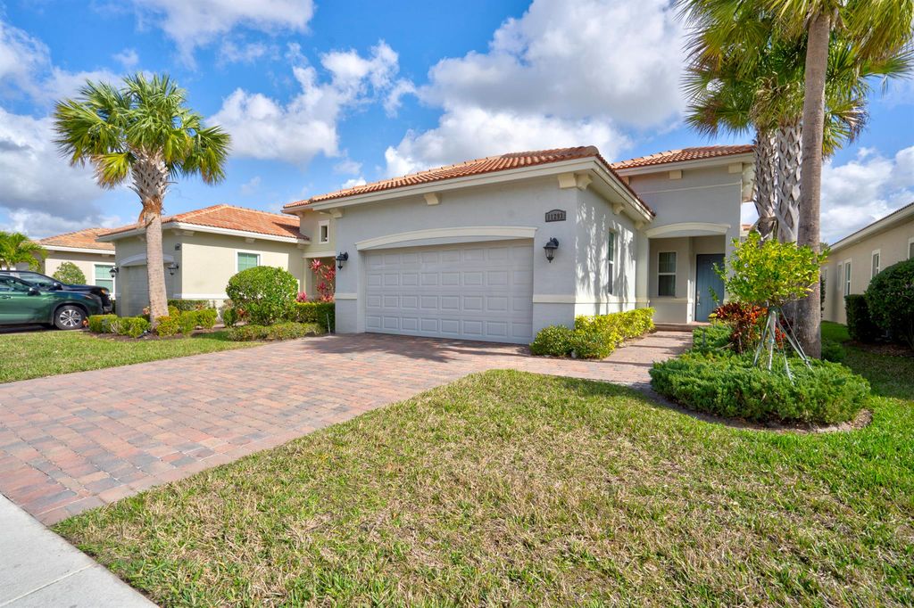 11293 SW Visconti Way, Port St Lucie, FL 34986