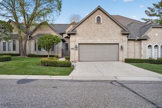 6554 Enclave Drive, Independence Charter Township, MI 48348