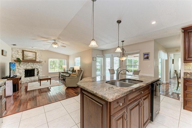 6109 26TH AVENUE E, Bradenton, FL 34208