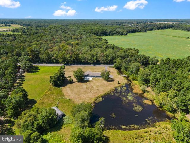 812 W MALAGA RD, Williamstown, NJ 08094