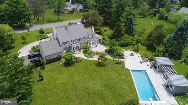 3 WESTERN PINE ST, Pennington, NJ 08534