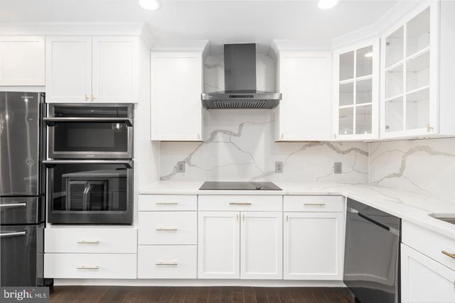 2419 BOSTON ST, Baltimore, MD 21224