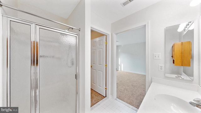 9 LINDEN PL, Newark, DE 19702