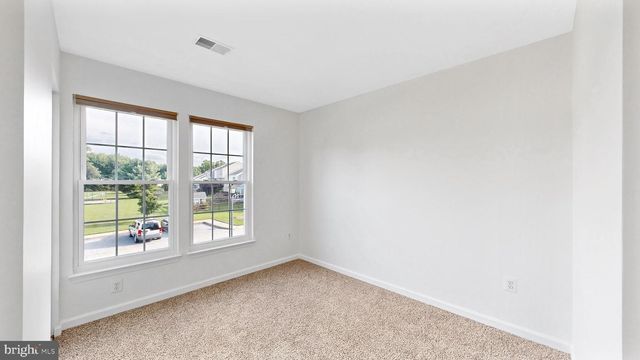 9 LINDEN PL, Newark, DE 19702