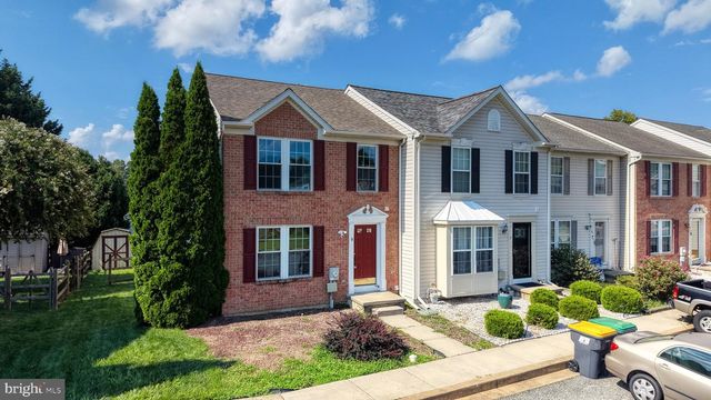 9 LINDEN PL, Newark, DE 19702