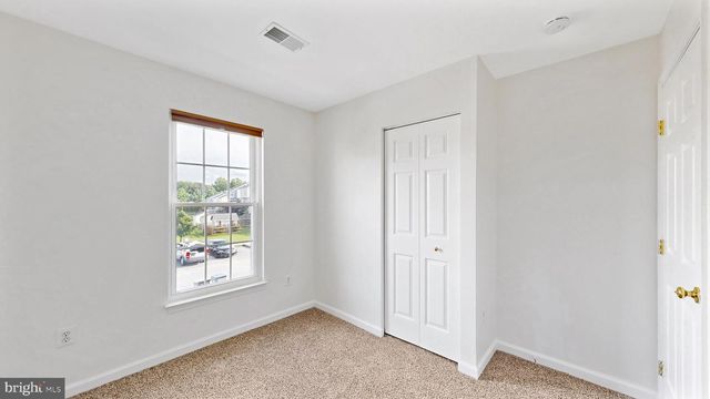 9 LINDEN PL, Newark, DE 19702