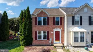 9 LINDEN PL, Newark, DE 19702