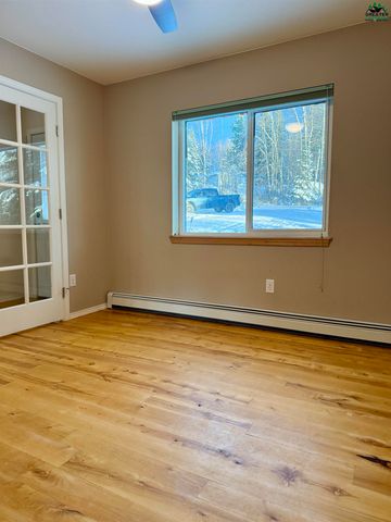 511 HAGELBARGER AVENUE, Fairbanks, AK 99712