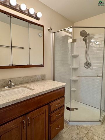 511 HAGELBARGER AVENUE, Fairbanks, AK 99712