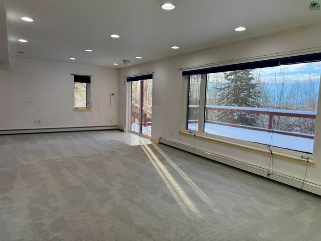 511 HAGELBARGER AVENUE, Fairbanks, AK 99712