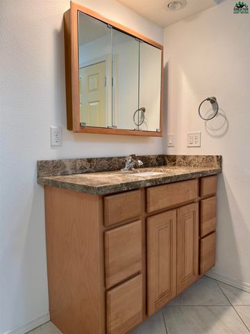 511 HAGELBARGER AVENUE, Fairbanks, AK 99712