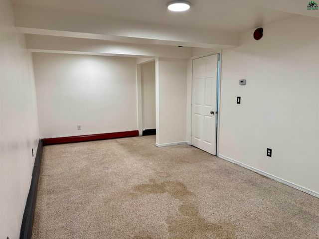 511 HAGELBARGER AVENUE, Fairbanks, AK 99712