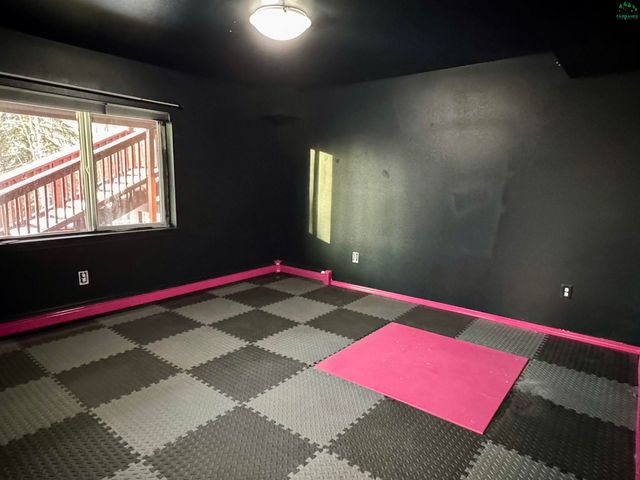 511 HAGELBARGER AVENUE, Fairbanks, AK 99712