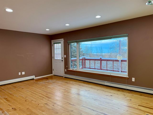 511 HAGELBARGER AVENUE, Fairbanks, AK 99712