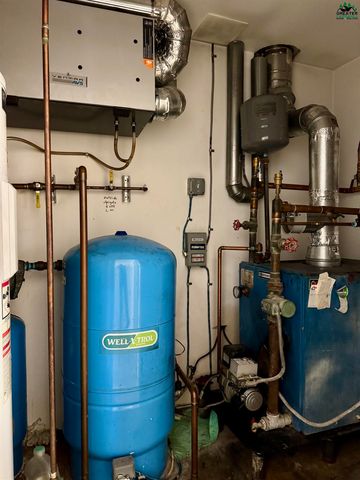 511 HAGELBARGER AVENUE, Fairbanks, AK 99712