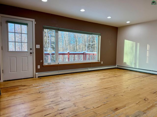 511 HAGELBARGER AVENUE, Fairbanks, AK 99712