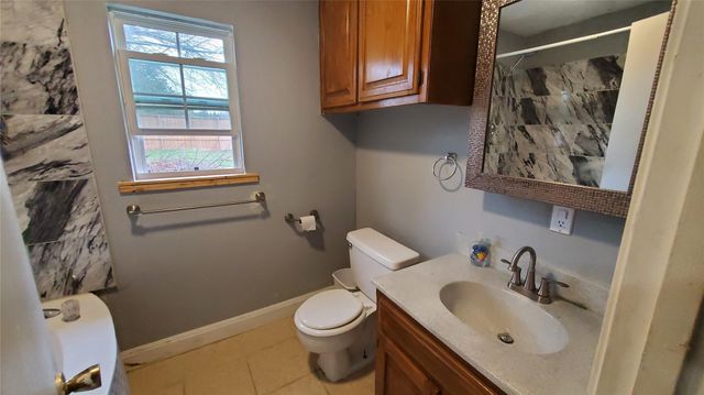204 Alice Drive, Little Elm, TX 75068