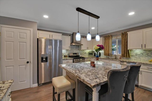 1661 Chelsea Pl, Yuba City, CA 95993