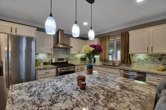 1661 Chelsea Pl, Yuba City, CA 95993